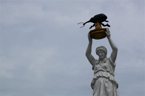 Boll Weevil Monument – Enterprise, Alabama - Atlas Obscura