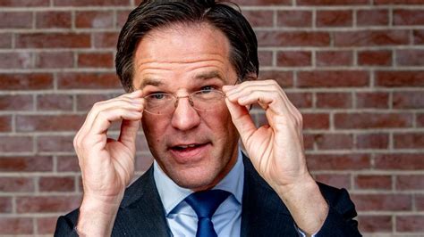 Mark Rutte (VVD): Geen visie, wel de macht en een dubbele bonus | Tweede Kamerverkiezingen 2021 ...