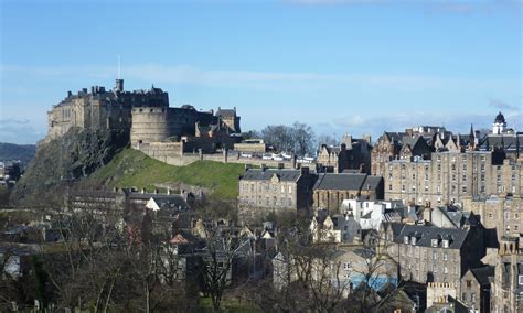 File:Edinburgh Castle from the south east.JPG - Wikipedia, the free encyclopedia