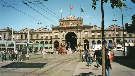 Bahnhof Zürich Zurich Main Train Station