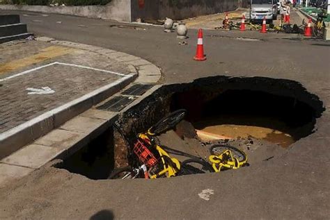 Sinkholes: Causes, Types, Formation and Effects | Conserve Energy Future