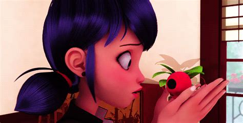 Tikki and Marinette - Miraculous Ladybug Photo (41604653) - Fanpop