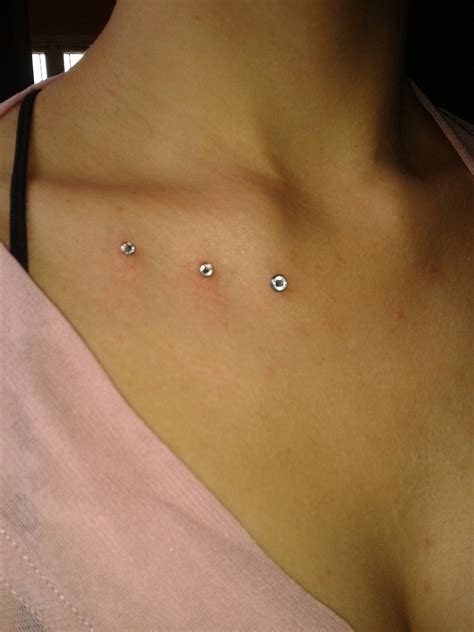 3 Dermals Clavicule | Unique body piercings, Neck piercing, Collar bone ...