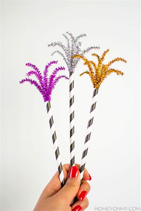 DIY Fireworks Drink Stirrers- Patriotic Summer Blog Hop - Homey Oh My