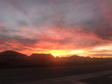 Hemet California : r/SkyPorn