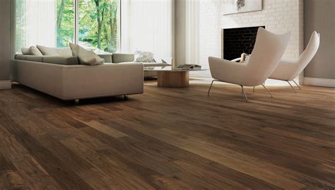 » Walnut Hardwood Flooring