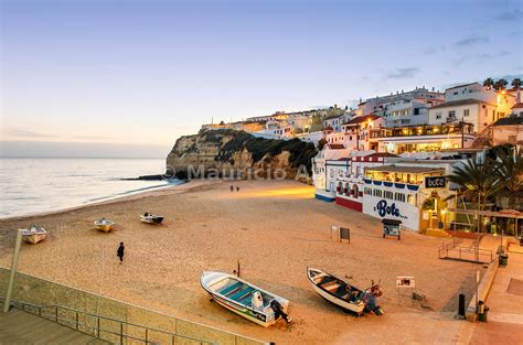 Images of Portugal | The beach of Carvoeiro at dusk. Algarve, Portugal