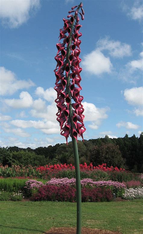 My favourite sculpture in the 2016 exhibition at the Auckland Botanic Gardens, NZ. ‘Khulu’ by ...