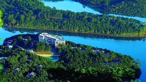 Mách bạn TOP 5 resort Hồ Tuyền Lâm Đà Lạt đẹp tựa trời Âu