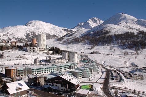 Sestriere, the main skiing resort in Piedmont - Dear Italy Piedmont