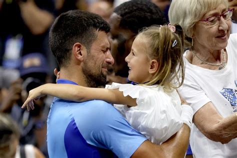 Djokovic: Watch: Novak Djokovic breaks down in tears, gets consoled by Serbian National ...