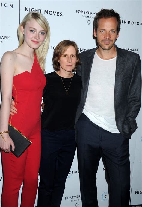 "Night Moves" New York Premiere - 009 - Dakota Fanning Network Gallery