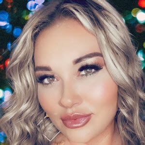 Brittany Mitchell - Age, Family, Bio | Famous Birthdays