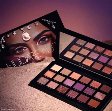 Huda Beauty Desert Dusk Eyeshadow Palette