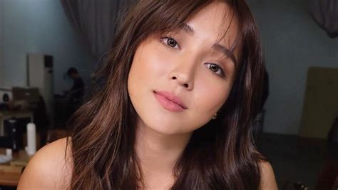 Kathryn Bernardo's Makeup Happy Skin