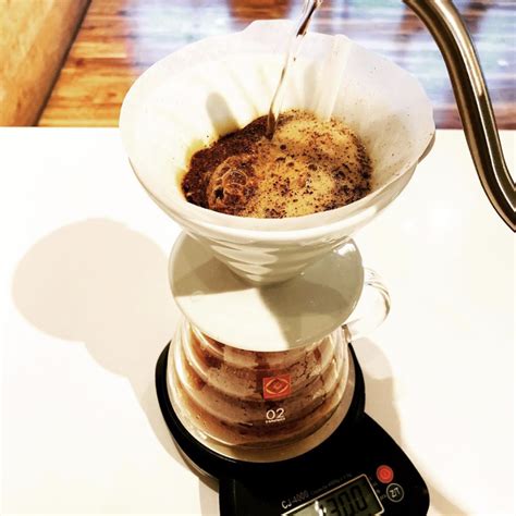 How to Use the Pour Over Method - Blog - Aharon Coffee & Roasting Co