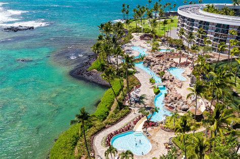 Hilton Waikoloa Village: Pool & Spa Day Pass Kailua-Kona | ResortPass