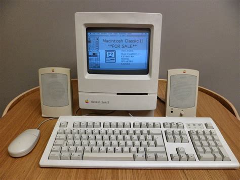 Retro Treasures: Apple Macintosh Classic II