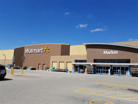 Open Hours and Phone Numbers For 15 Walmart Stores in Illinois