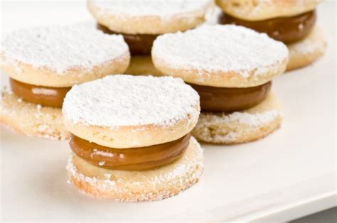 Alfajores | 12 Tomatoes