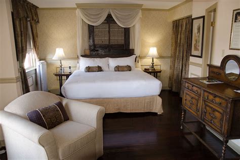 Kamloops Hotels Downtown | The Plaza Hotel | Kamloops, B.C.