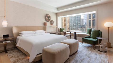 Luxury Downtown Chicago Hotel Rooms & Suites | Park Hyatt Chicago