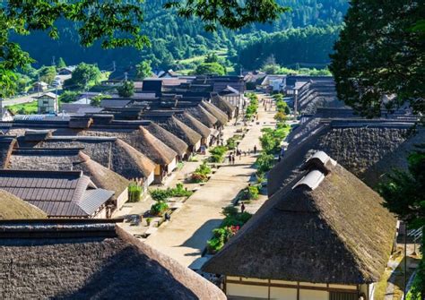 10 Amazingly Beautiful Small Villages in Japan