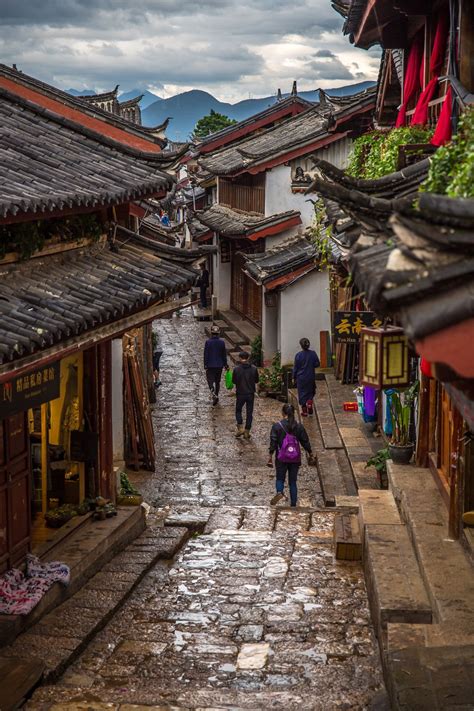 Lijiang Old Town, Yunnan, China by Yanlun Peng | Asia travel, China travel, Life in paradise