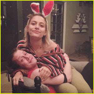 Paris Jackson Bonds with Godfather Macaulay Culkin | Macaulay Culkin ...