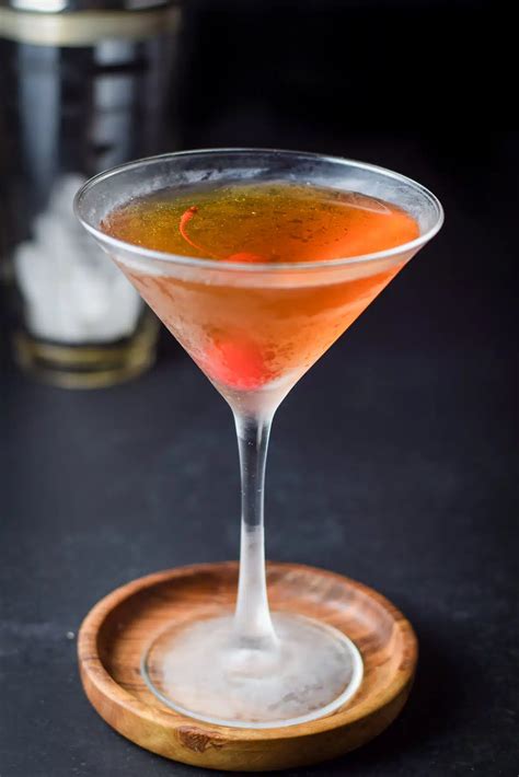 Rob Roy Cocktail | Roaringly Good | Dishes Delish