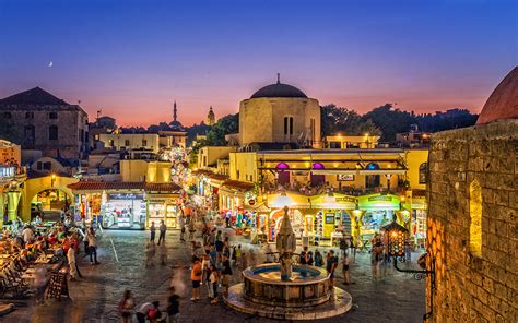 The Old Town of Rhodes - Greece Is