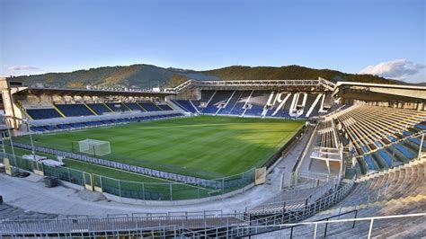 Images of Atalanta's newly rennovated stadium that will host Lecce on ...