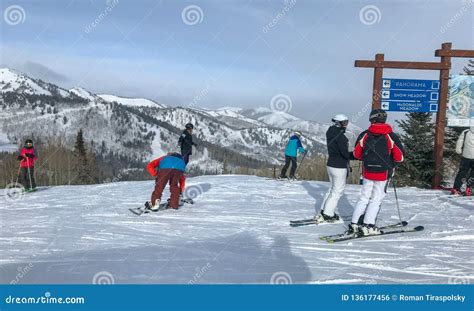 Skiers at Canyons editorial photo. Image of skiing, winter - 136177456