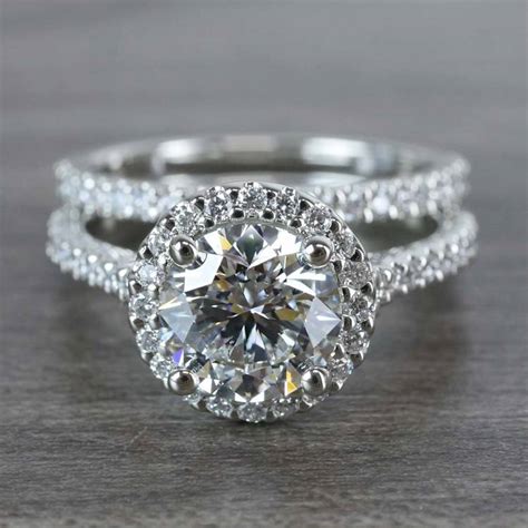 Beautiful Halo Engagement 2 Carat Diamond Ring & Matching Band