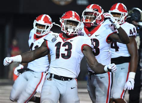 Georgia EDGE Azeez Ojulari on the verge of declaring for 2021 NFL Draft?