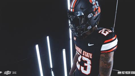 Oklahoma State, Nike unveil 2023 football uniforms