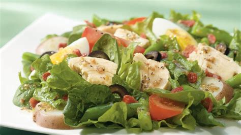 Classic French Salad Recipe - BettyCrocker.com