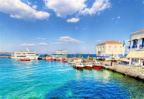 A COMPLETE GUIDE TO SPETSES ISLAND, GREECE