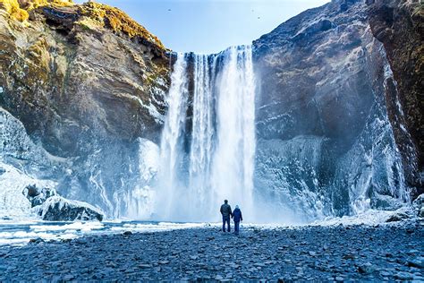 How to Travel Iceland on a Budget | Wanderlust Crew