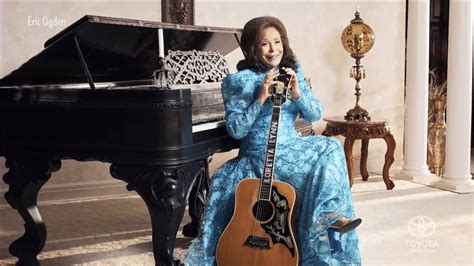 Twelve Interesting Facts About Country Singer Loretta Lynn