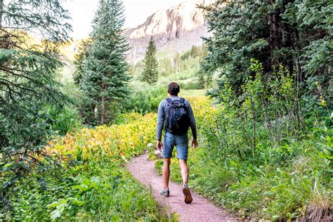 What To Pack for Visiting Rocky Mountain National Park