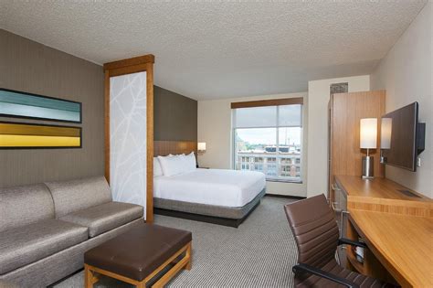 HYATT PLACE CHAMPAIGN/URBANA - Updated 2024 Prices & Hotel Reviews (IL)