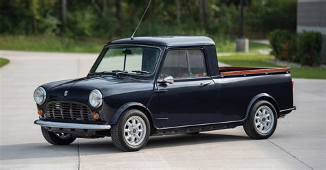 a MINI pickup truck from 1972 recalls a forgotten part of the brand's ...