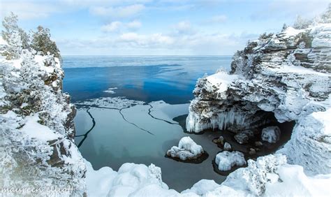 Winter at the Grotto - VIEWBUG.com