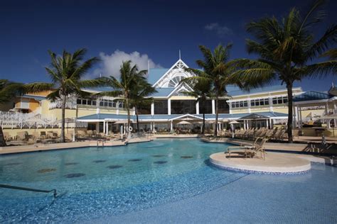 Magdalena Grand Beach and Golf Resort, Tobago | Simply Tobago