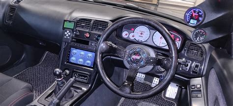 R33 Skyline Interior