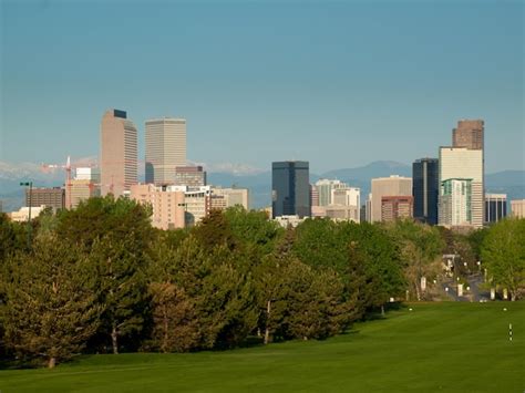 Premium Photo | Denver skyline at sunrise.