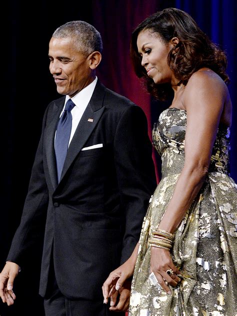 The Pretty Wedding Dress Michelle Obama Wore in 1992 | Who What Wear UK