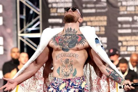 Update 52+ mcgregor back tattoo - in.cdgdbentre