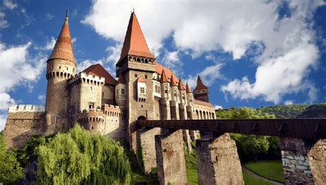 Transylvania Tourism - Best Transylvania Holidays Dracula